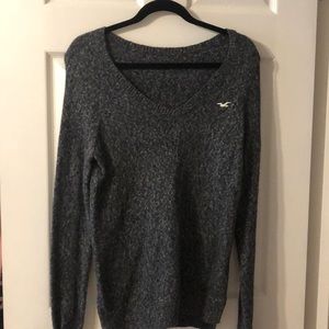 Hollister sweater
